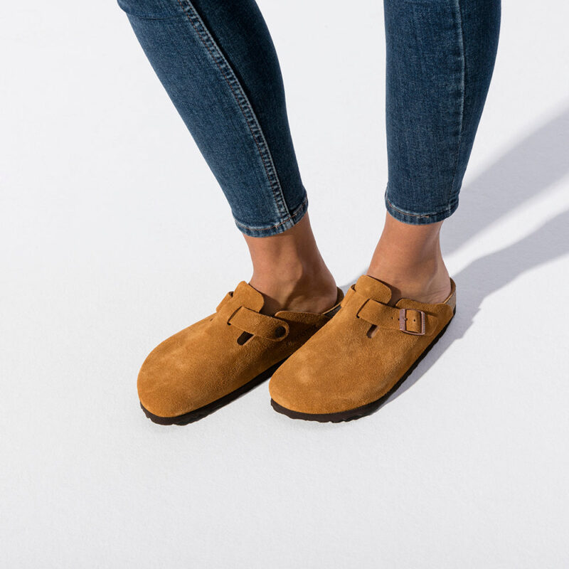 Colanero Unisex Soft Footbed Leather Clogs - Image 6