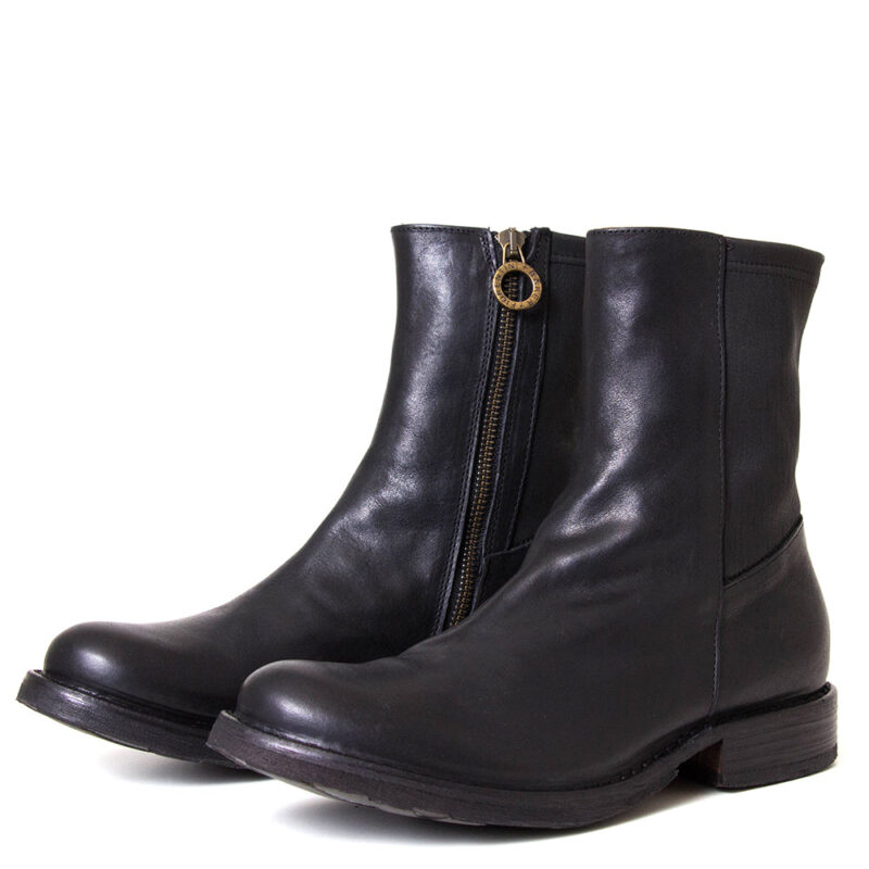 Colanero Women's Stylish Leather Boots - Image 2