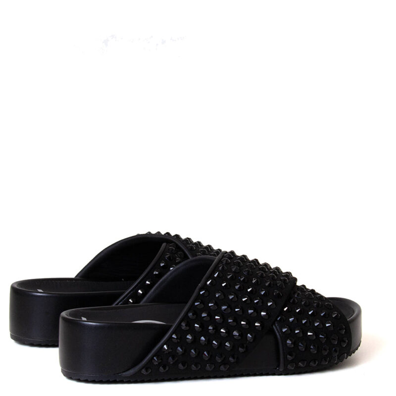 Colanero Women's Stylish Comfort Sandals - Image 4